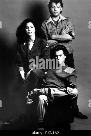 QUICKSILVER (1986) JAMI GERTZ, PAUL RODRIGUEZ, KEVIN BACON QSLV 002P Stock Photo