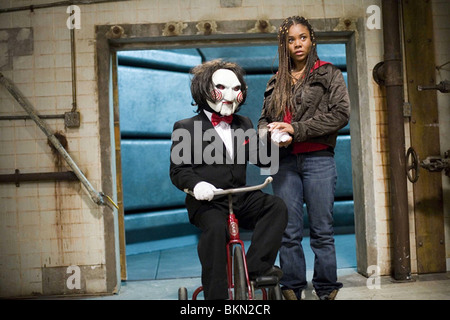 SCARY MOVIE 4 (2006) REGINA HALL SCM4 001-02 Stock Photo