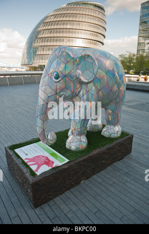 Decorated baby asian elephant statue by Andre JS Ritins near City Hall, one of 260 in London's Elephant Parade Stock Photo