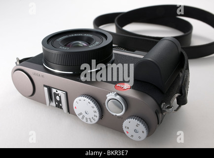 leica-x1-digital-camera-bkr3e7.jpg leica-x1-digital-camera-bkr3e7.jpg