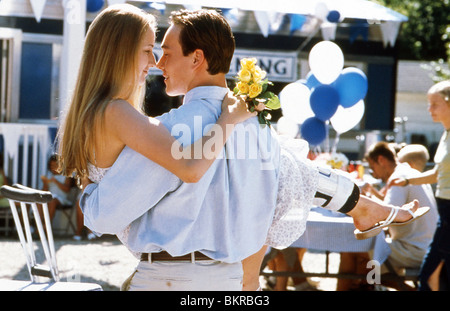 HERE ON EARTH (2000) CHRIS KLEIN, LEELEE SOBIESKI MARK PIZNARSKI (DIR) EART 004 Stock Photo