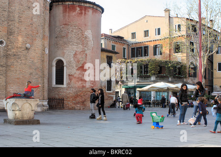 Santa Croce - Campo San Giacomo dell'Orio, Venice, Italy Stock Photo