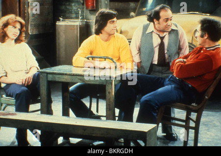 TAXI (TV) (1978) DANNY DEVITO, JUDD HIRSCH, MARILU HENNER, TONY DANZA 003 Stock Photo