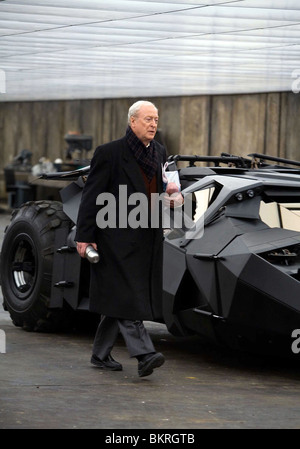 THE DARK KNIGHT (2008) MICHAEL CAINE CHRISTOPHER NOLAN (DIR) TDKN 013 Stock Photo