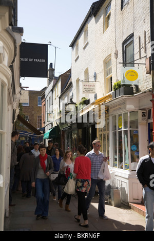 Paved Court. Narrow passage / street / road with shops and cafes, in Richmond upon Thames, Surrey. UK. Stock Photo