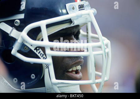 Lawrence Taylor New York Giants during the 1987 Superbowl, Pasadena, CA.  January 25, 1987 Stock Photo - Alamy