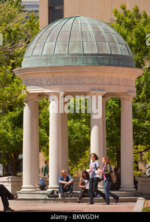 WASHINGTON, DC, USA - Students at the Tempietto in Kogan Plaza, at George Washington University. Stock Photo