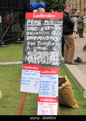 Prime minister General Election 2010 Ladbrokes Hung Parliament Media Coverage Stock Photo