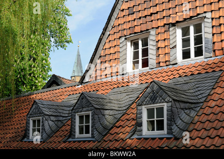 Typischer Baustil eines Hauses in Goslar, Deutschland. - Typical architectural style of the house in Goslar, Germany. Stock Photo