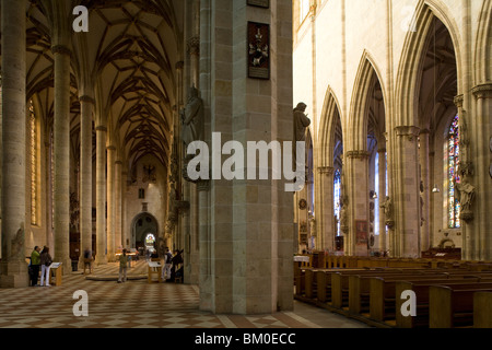 Interior view of Ulm Minster, Ulmer Muenster, Ulm, Baden-Wuerttemberg, Germany, Europe