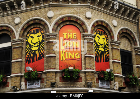 The Lion King Billboards at the Lyceum Theatre, Covent Garden, London, England, UK Stock Photo