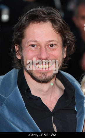 MATHIEU AMALRIC ON TOUR PREMIERE CANNES FILM FESTIVAL 2010 PALAIS DES FESTIVAL CANNES FRANCE 13 May 2010 Stock Photo