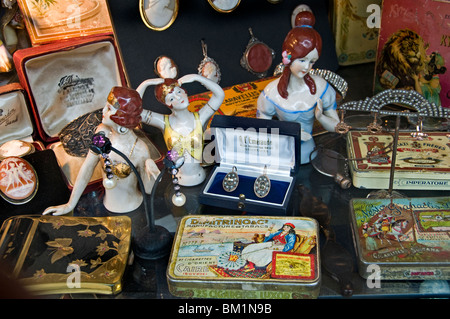 Rue Blaes Straat Brussels Belgium flea market near  Place de Grandsablon antiques market Grote Zavel Stock Photo