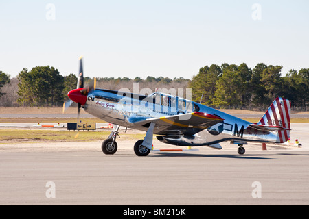 Ocala, FL - Jan 2009 - P-51 Mustang landing at the airport for an air show in Ocala, Florida Stock Photo