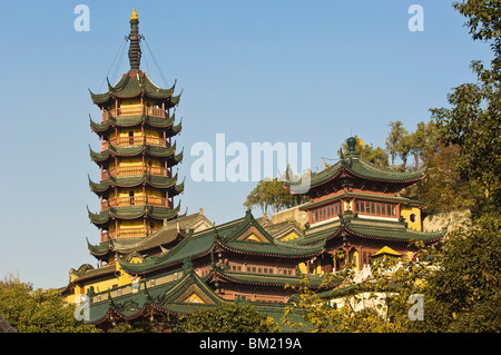 Jinshan (Golden Hill) Temple, Zhenjiang, Jiangsu, China Stock Photo