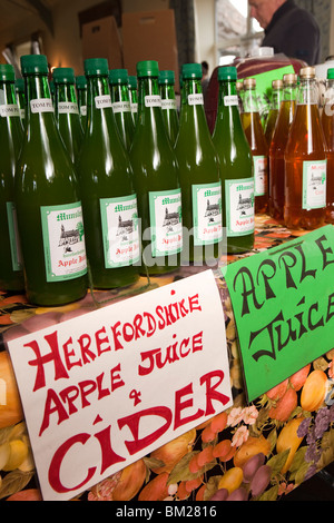 UK, England, Herefordshire, Putley, Big Apple Event, Munsley Cider products bottled apple juice Stock Photo