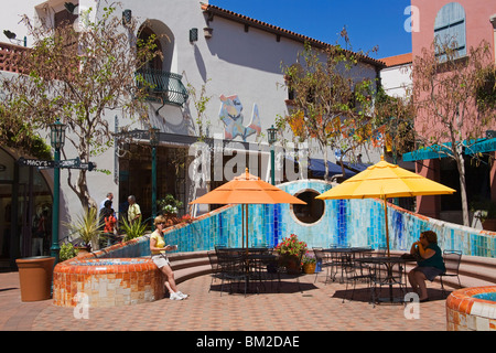 Paseo Nuevo Shopping Mall, Santa Barbara, California, USA Stock Photo