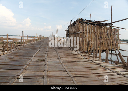 The seasonal bamboo bridge over the Mekong River during the dry season, Kampong Cham, Cambodia. Stock Photo