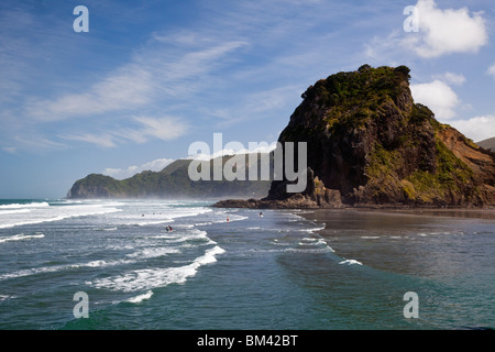 View along the beach to Lion Rock. Piha, Waitakere Ranges Regional Park, Auckland, North Island, New Zealand Stock Photo
