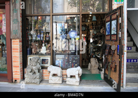 Insadong, Insadong is famous for its handicrafts, Seoul, South Korea, Asia Stock Photo