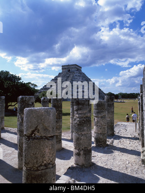 Temple of Kukulkan from Temple of a Thousand Warriors, Chichen Itza, Yucatan Peninsula, Yucatan State, Mexico Stock Photo