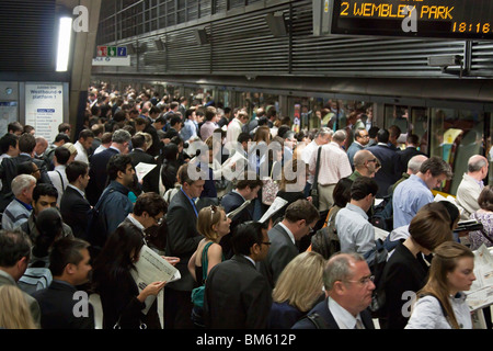 Jubilee Line Platform - Canary Wharf Underground Station - London Stock Photo