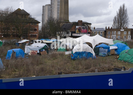 Eco camp near Kew Bridge West London UK Stock Photo