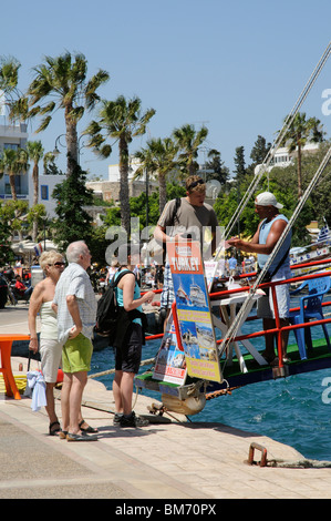 holidaymakers quay