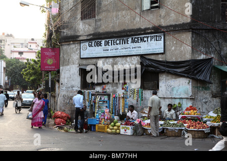 Fruit being sold on the street in Kolkata, formerly called Calcutta in West Bengal, India. Stock Photo