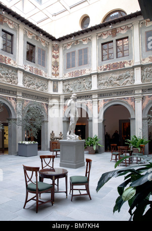 Lobby reception at new Four Seasons hotel in Florence, Italy Stock Photo