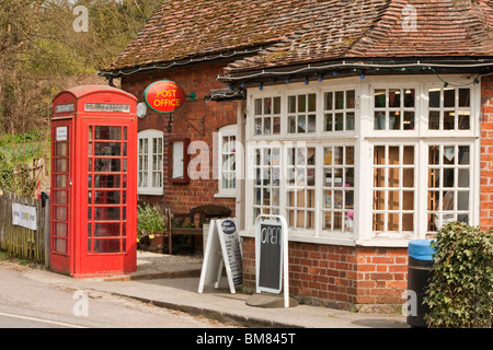 The Post Office in the centre of the Thameside village of Clifton Hampden, Oxfordshire, Uk Stock Photo