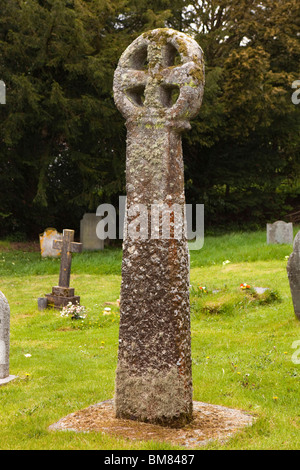 UK, Cornwall, Laneast, church of St Sidwell and St Gulval ancient Celtic churchyard cross Stock Photo