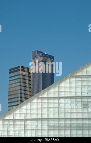 Manchester skyline.The solar panel clad CIS building with Urbis in the foreground. Stock Photo