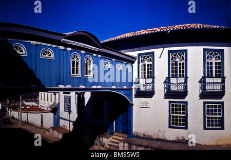 Diamantina, Minas Gerais State, Brazil. Casa da Glória, historic houses linked by passageway over street. Stock Photo