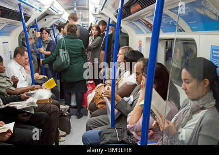 Evening Rush Hour - Victoria Line Train - London Underground Stock Photo