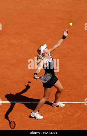 Kristina Mladenovic (FRA) competing at the 2010 French Open Stock Photo