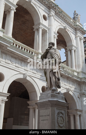 Statue of Andrea Palladio in Vicenza Veneto Italy Stock Photo