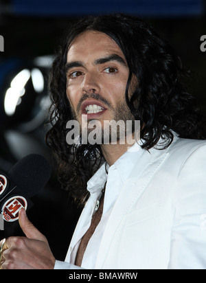 RUSSELL BRAND GET HIM TO THE GREEK WORLD PREMIERE LOS ANGELES CA 25 May 2010 Stock Photo