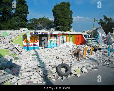 Collapsed buildings in Port au Prince after the Haiti earthquake Stock Photo