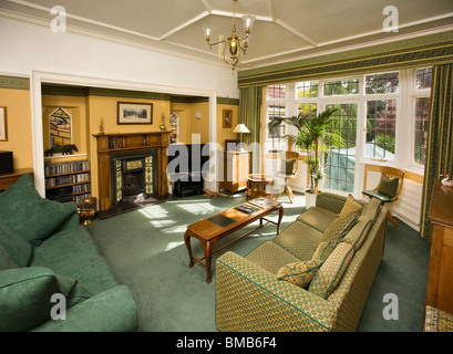 Houses Edwardian arts and crafts house, sitting room interior Stock Photo