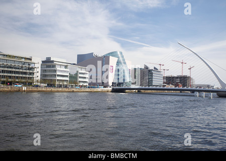 Samuel Beckett Bridge in Dublin's dockland area with the Conference Centre Dublin Stock Photo