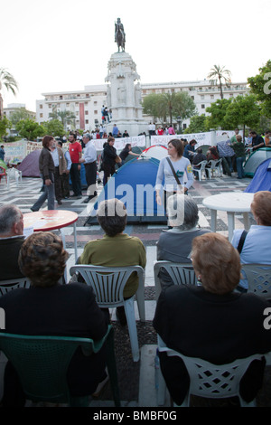 Neighbors from San Bernardo quarter protesting against real estate speculation in front of Seville's City Hall, Spain Stock Photo