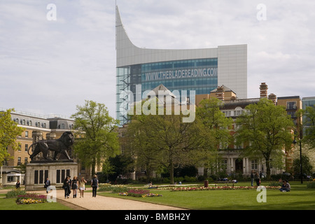 England Berkshire Reading Forbury gardens, with Maiwand Lion and 'The Blade' office block Stock Photo