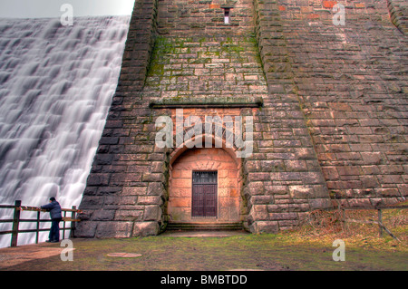 Water flowing down, Derwent Dam, Upper Derwent Valley, Derbyshire, England, UK Stock Photo