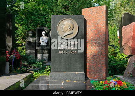Grave of the national leader of the USSR Nikolai Podgorny (1903-1983) at Novodevichy Cemetery in Moscow, Russia Stock Photo