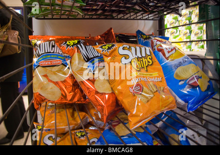 A display of tasty chips and other snacks in a supermarket in New York seen on Saturday, May 8, 2010. (© Richard B. Levine) Stock Photo