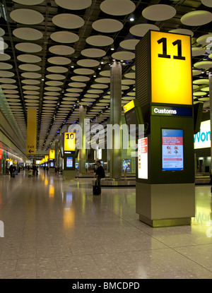 Baggage Claim Hall - Terminal 5 - Heathrow Airport - London Stock Photo