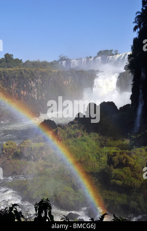 Salto San Martin and rainbow, Iguassu falls, Iguazu national park, Puerto Iguazu, Argentina