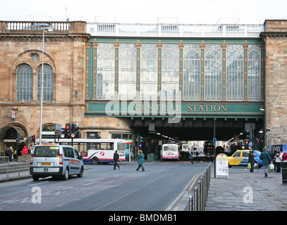 Glasgow Central rail Station facade, Argyle Street, Glasgow, Scotland, UK Stock Photo