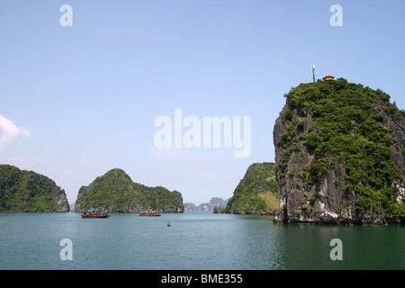 Junkboats in Halong Bay, Vietnam Stock Photo